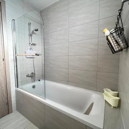 Apartman Albert's St. Lazarus 401
