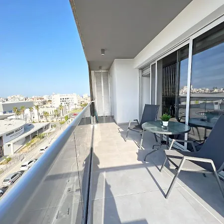 Apartment Albert's St. Lazarus 401 Larnaca